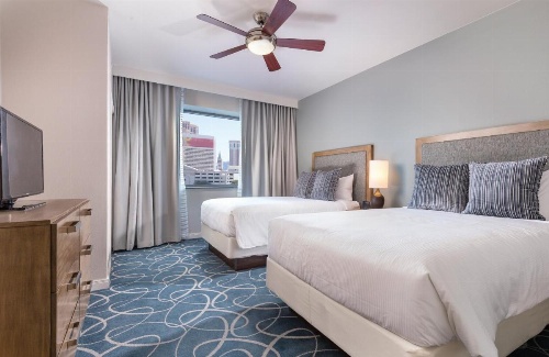 Wyndham Desert Blue image 12