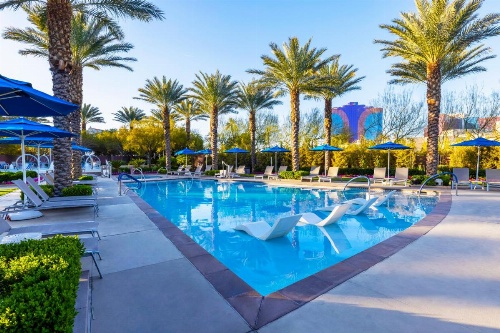 Wyndham Desert Blue image 43