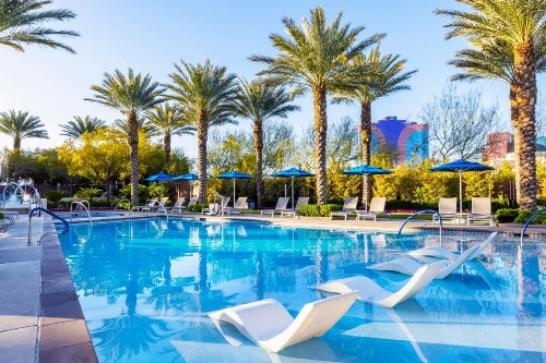 Wyndham Desert Blue image 44